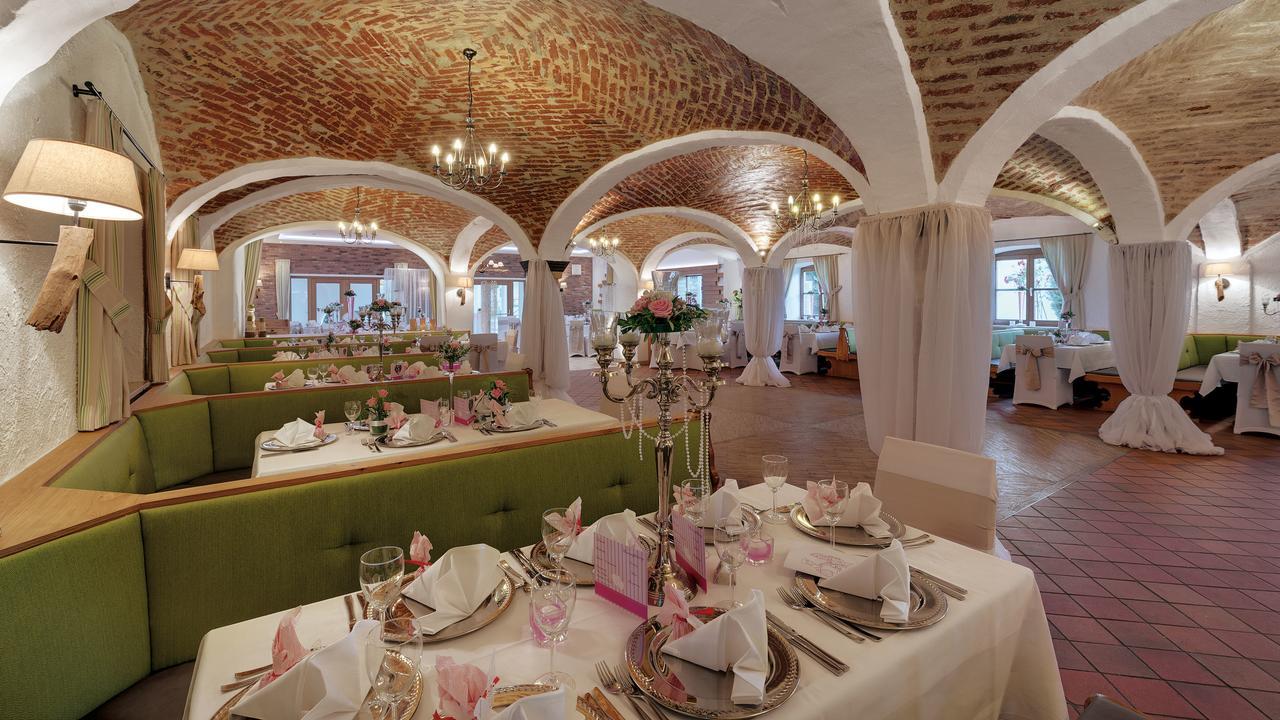 Gasthaus Forster Am See - Eching Bei Landshut Exterior foto
